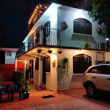 Navieros Rooms บากาลาร์ ภายนอก รูปภาพ
