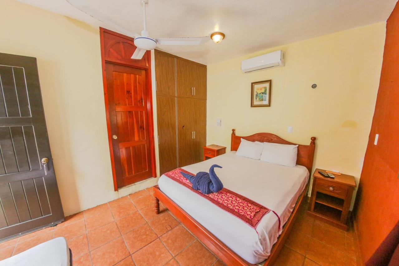 Navieros Rooms บากาลาร์ ภายนอก รูปภาพ