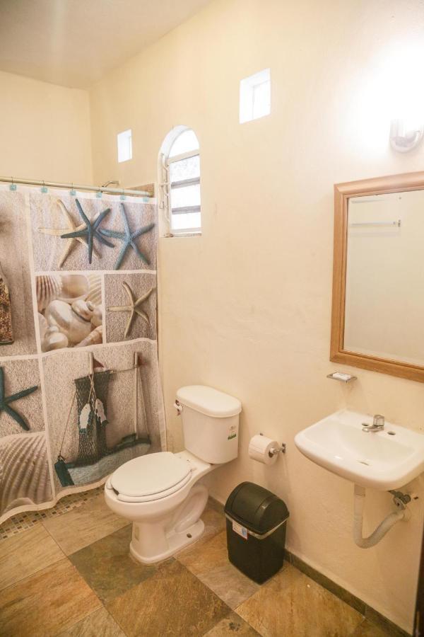Navieros Rooms บากาลาร์ ภายนอก รูปภาพ